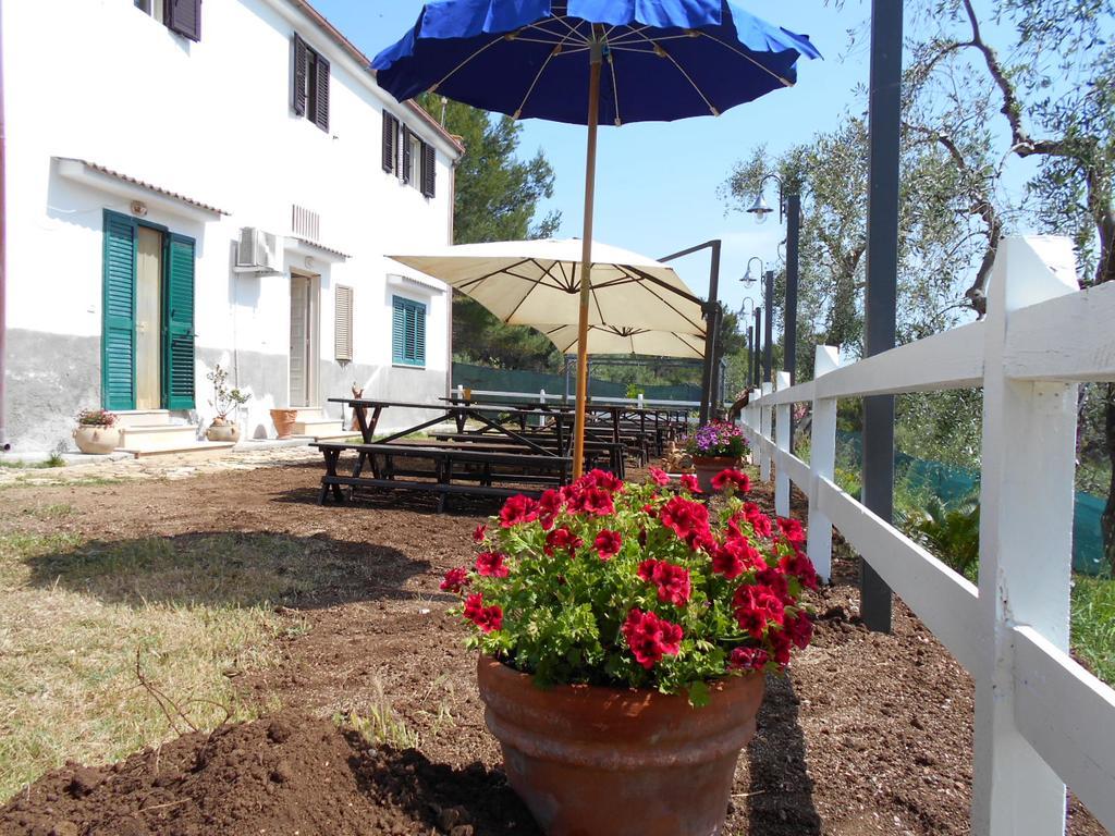 Agriturismo Affittacamere Atlhos فيستَ المظهر الخارجي الصورة
