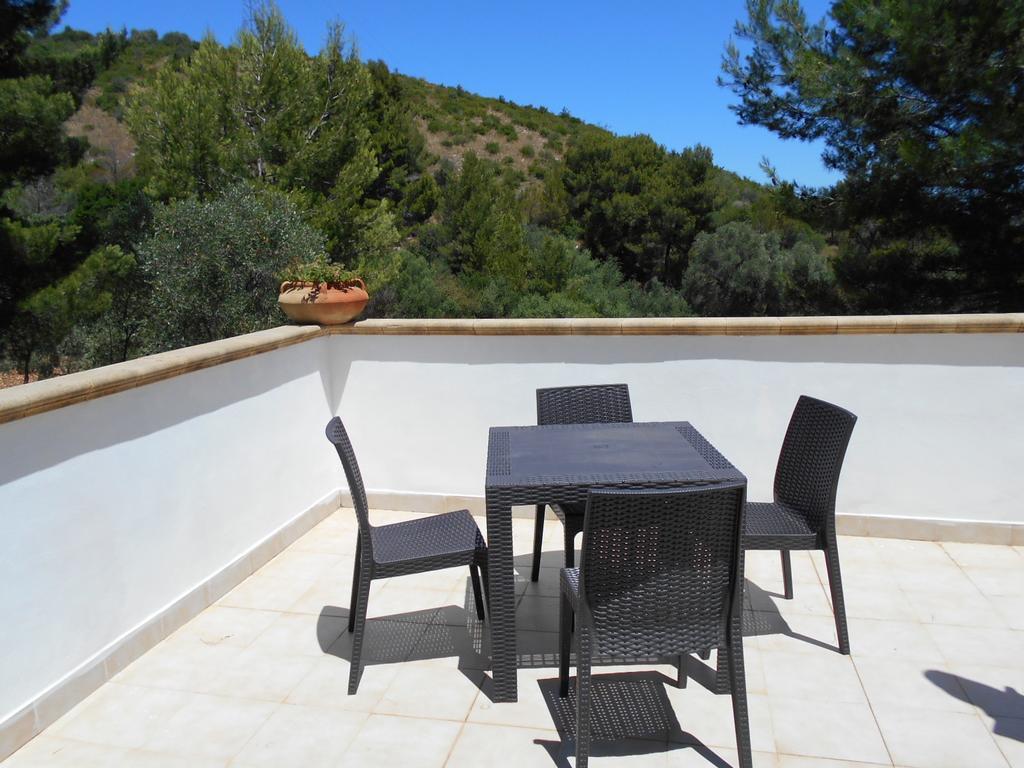 Agriturismo Affittacamere Atlhos فيستَ المظهر الخارجي الصورة