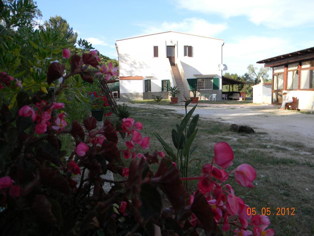 Agriturismo Affittacamere Atlhos فيستَ المظهر الخارجي الصورة