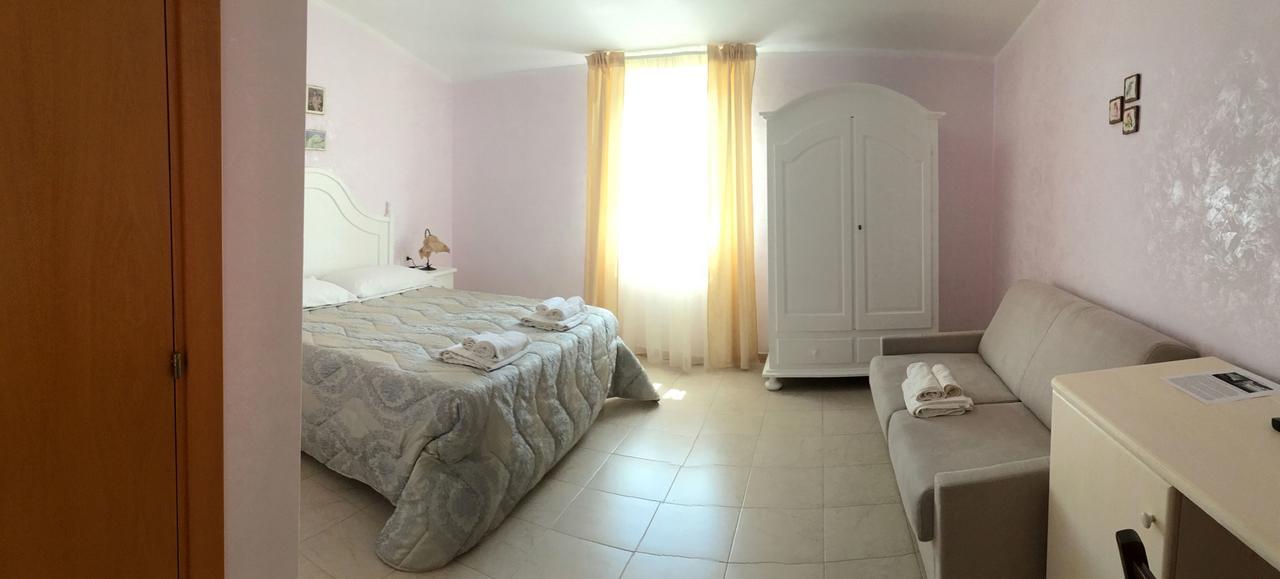 Agriturismo Affittacamere Atlhos فيستَ المظهر الخارجي الصورة