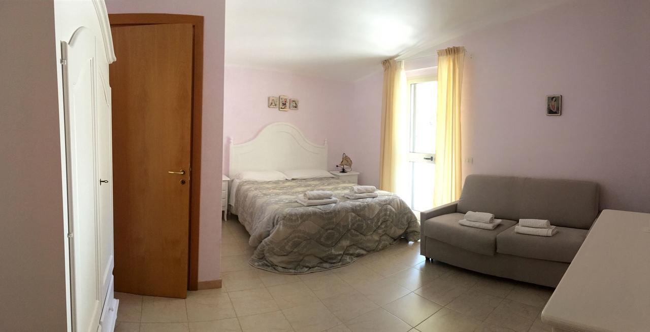 Agriturismo Affittacamere Atlhos فيستَ المظهر الخارجي الصورة
